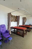 One World One Home Naiharn Hotel