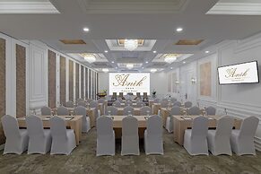 Anik Palace Hotel