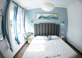 Oasis Boutique House