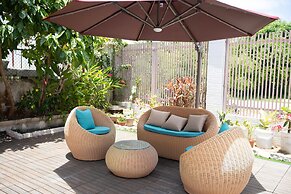 Oasis Boutique House