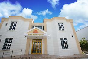 Oasis Boutique House