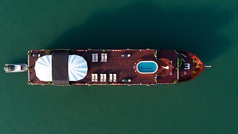 Orchid Premium Cruises