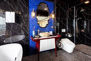 Orchid Premium Cruises