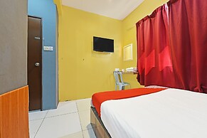 OYO 89656 Melati Hotel Nilai