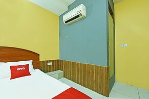 OYO 89656 Melati Hotel Nilai