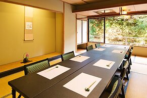 Yumoto Sakakibarakan