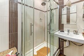 AG Apartment John Reed 4-1