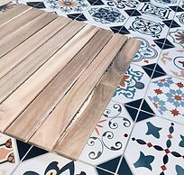 Ebor Cosy Homli Parking Wifi Smart