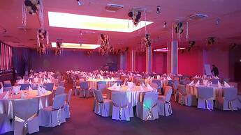 Maloves SPA & Resort