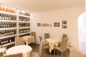 Relax Hotel La Gardenia & Villa Oleandra