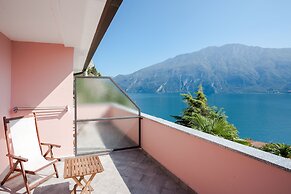 Relax Hotel La Gardenia & Villa Oleandra