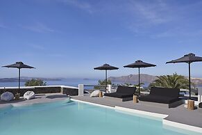 Mr and Mrs White Oia – Santorini