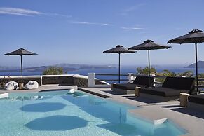 Mr and Mrs White Oia – Santorini