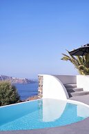 Mr and Mrs White Oia – Santorini