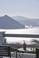 Mr and Mrs White Oia – Santorini