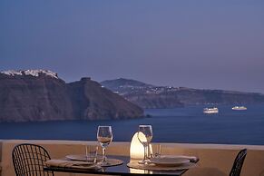 Mr and Mrs White Oia – Santorini