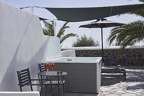 Mr and Mrs White Oia – Santorini