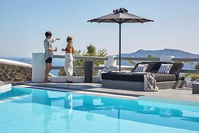 Mr and Mrs White Oia – Santorini