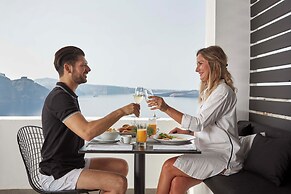 Mr and Mrs White Oia – Santorini