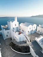 Mr and Mrs White Oia – Santorini