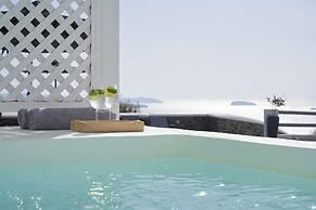 Mr and Mrs White Oia – Santorini