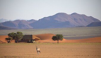 Kwessi Dunes