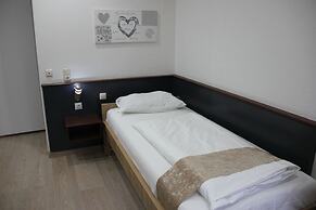 Hotel Bei Yasemin