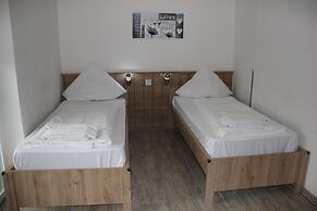 Hotel Bei Yasemin