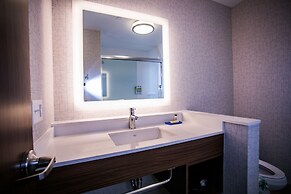 Holiday Inn Express & Suites Rehoboth Beach by IHG