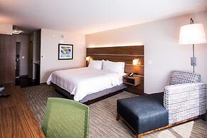 Holiday Inn Express & Suites Rehoboth Beach by IHG