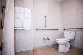 Holiday Inn Express & Suites Rehoboth Beach by IHG