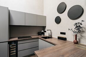 Main Square Apartments - LoftAffair