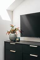 Main Square Apartments - LoftAffair