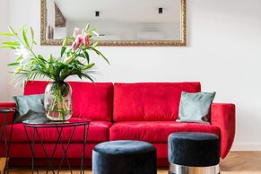 Main Square Apartments - LoftAffair