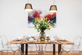 Main Square Apartments - LoftAffair