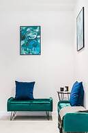 Main Square Apartments - LoftAffair