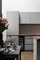 Main Square Apartments - LoftAffair