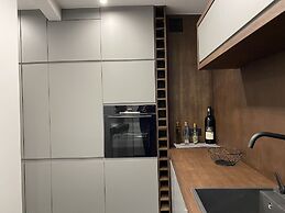 Main Square Apartments - LoftAffair