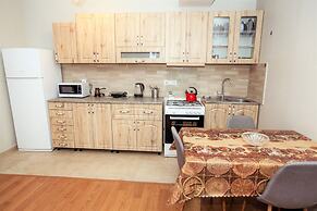 One Bedroom apartment for shopaholics