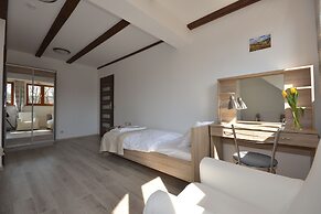 Poduszka Apartamenty Zielony Dom