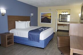 Days Inn by Wyndham Apopka/Orlando