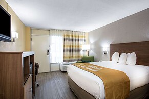 Days Inn by Wyndham Apopka/Orlando