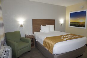 Days Inn by Wyndham Apopka/Orlando