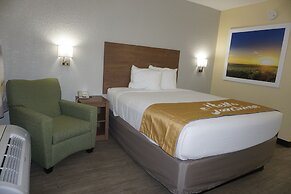 Days Inn by Wyndham Apopka/Orlando
