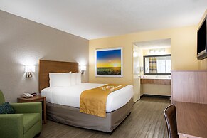 Days Inn by Wyndham Apopka/Orlando