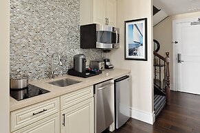 Opal Grand Oceanfront Resort & Spa