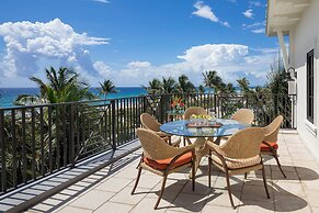 Opal Grand Oceanfront Resort & Spa