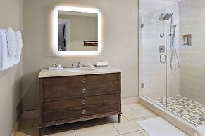 Opal Grand Oceanfront Resort & Spa