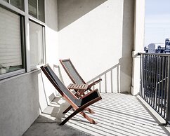 Furnished Apartments in Midtown