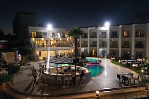 Mimoza Beach Hotel